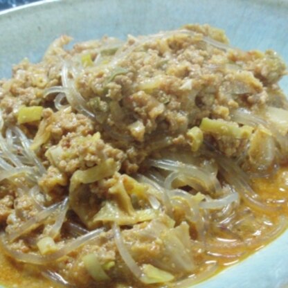 超うまくて　もう５０回は作ったと思います　
麺は歯ごたえの良い韓国春雨にはまっていまして　いぇ　その　ダイエットとか
じゃないけど　痩せたらごめんなさい♪